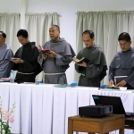 Capitulars-at-Prayer