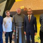 r-04-12