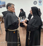 05_fra Carlos con la Badessa del Monastero di Santa Rosa di Viter
