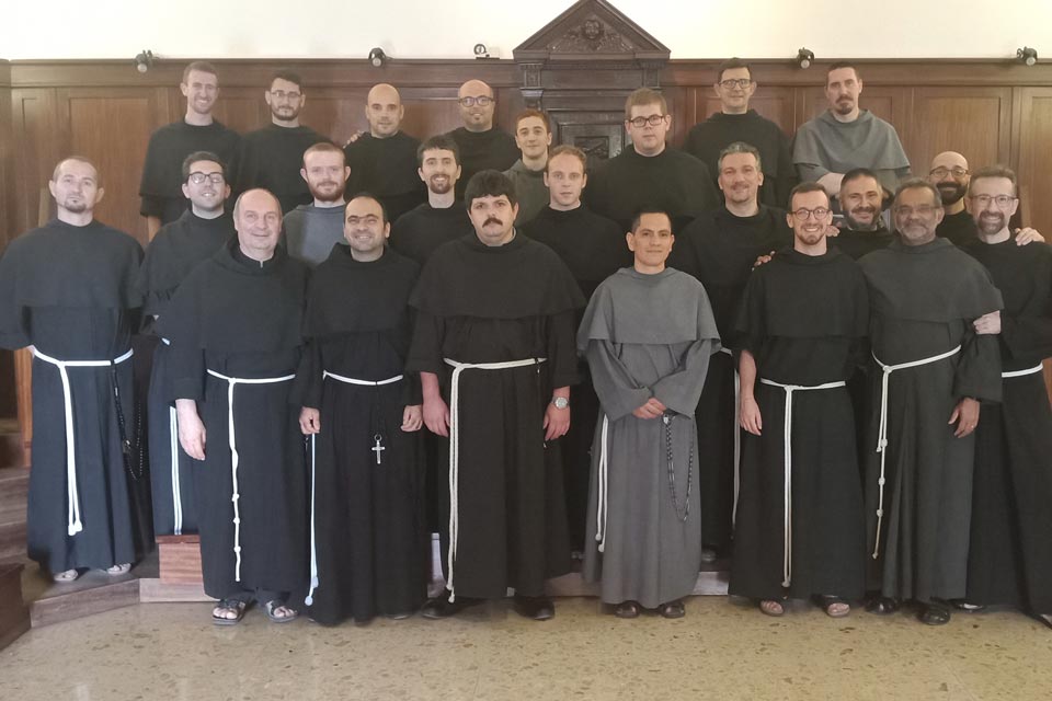 Assisi-novices