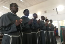 Zambia: śluby czasowe Zambia
