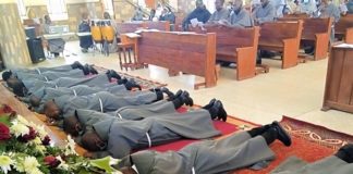 Kenia: Profesja uroczysta Kenya