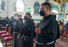 Venezuela: Professioni solenni Venezuela