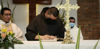 Colombia: Solemn Profession Fra David TABARES VÉLEZ