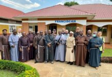 Uganda: zakończenie kursu dla misjonarzy Uganda