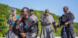 Polonia: picnic “Ballo africano” balafryka