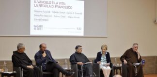 Ministrowie generalni franciszkanów dyskutują o Regule w 800 lat po jej zatwierdzeniu Ministrowie generalni franciszkanów