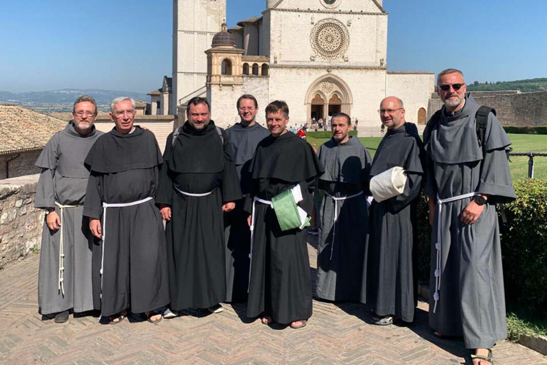 r-04-03-24-00 Assisi