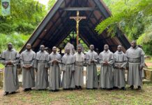 Ghana: Toma de hábito de nueve novicios Ghana