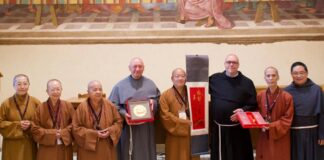 Il Sacro Convento ha incontrato i delegati delle scuole buddiste di Taiwan Assisi