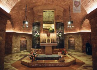 Ostensione delle spoglie mortali di san Francesco: oltre 150mila prenotazioni da tutto il mondo TOMBA S. FRANCESCO, ASSISI