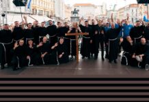 «Si tienes a Dios, lo tienes todo»: más de 20.000 participantes en la Marcha Juvenil de San Antonio Croazia-Marcia