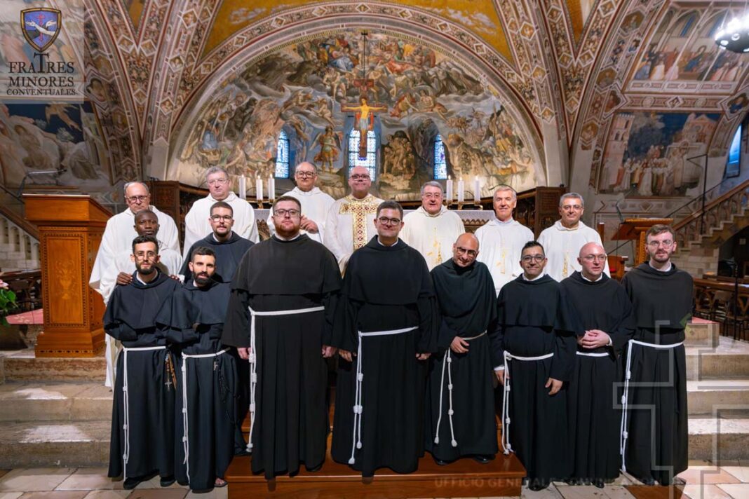 Assisi Assisi